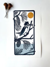 Load image into Gallery viewer, The Kingfisher's Perch- Gradient Edition. Hand pulled with 13x19 mat